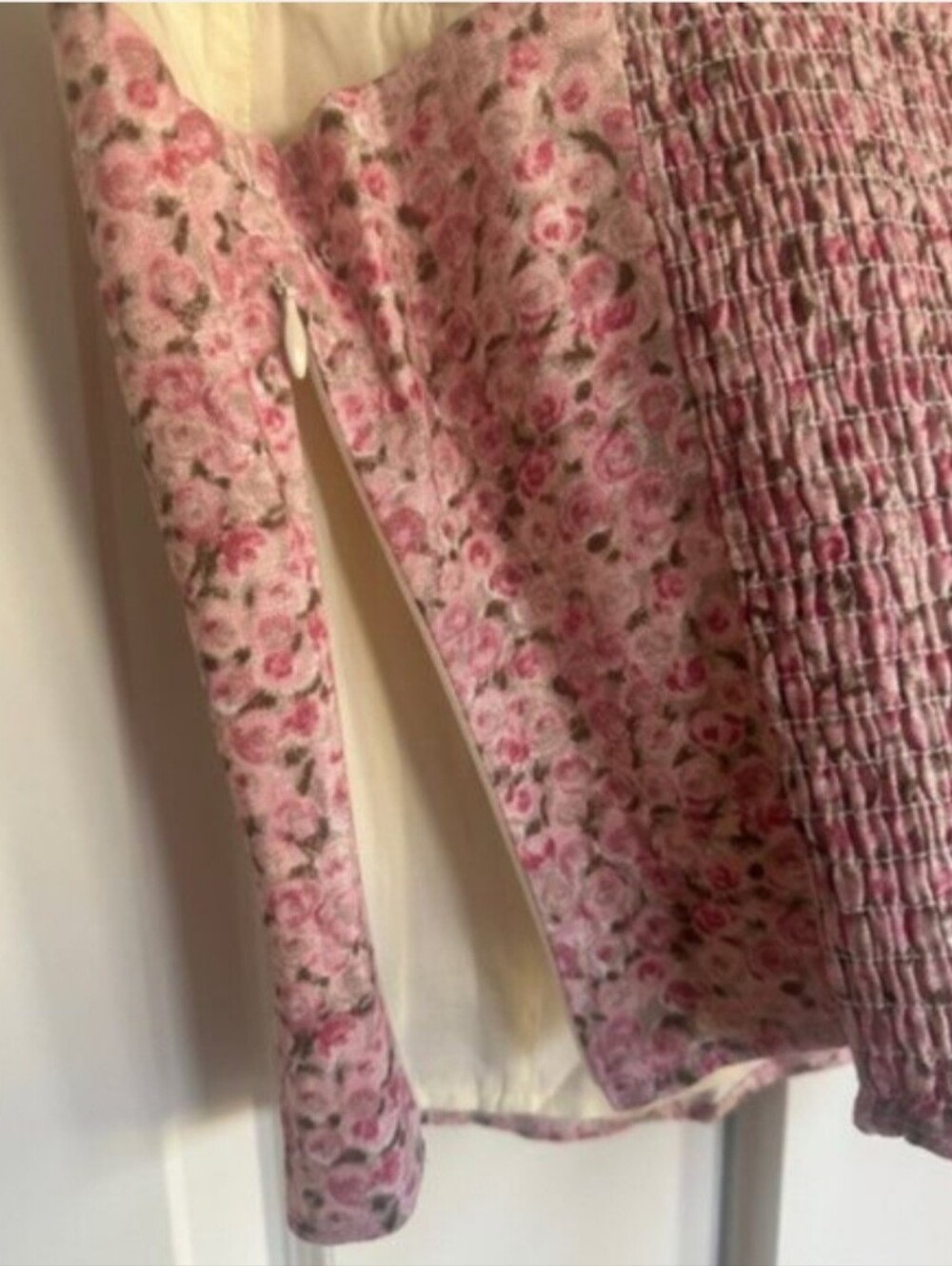 Reformation Hattie Linen Top in Rosin Pink Floral | size 4 -- Worn Once - Picture 9 of 10